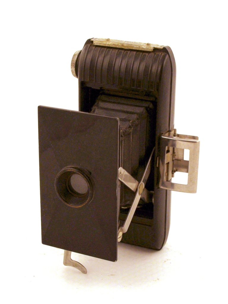 KODAK Jiffy Vest Pocket (1935-1942) rollfilm 4.5x6; Doublet Fixfocus; egyszerű zár