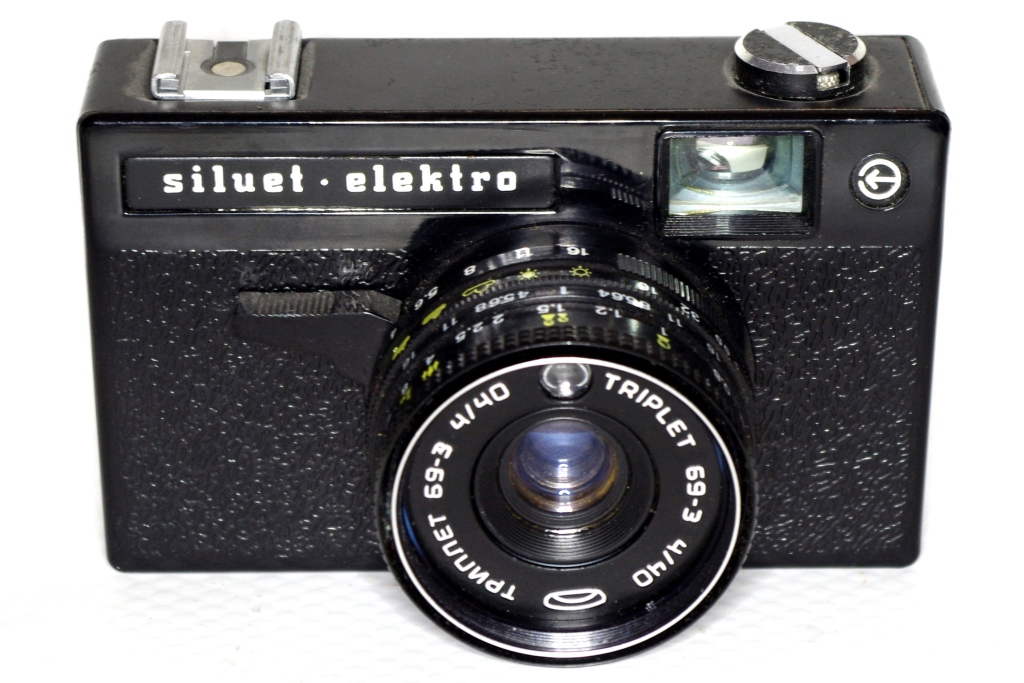 BLO 0230 - SILUET-ELEKTRO latin (1975-1981) 35mm 24x36; Triplet-69-3 4/40; el. ZV
