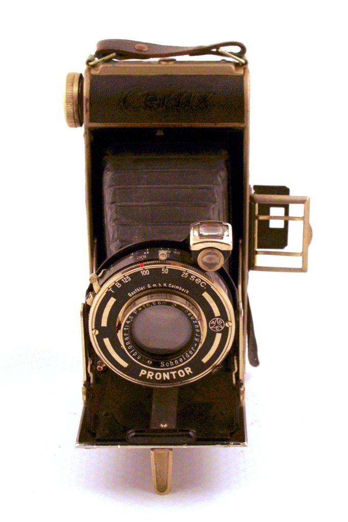 CER 0041 - Certix B (1941) rollfilm 4.5x6, 6x9; Radionar 4.5/10.5 cm; Prontor 1/25-1/125