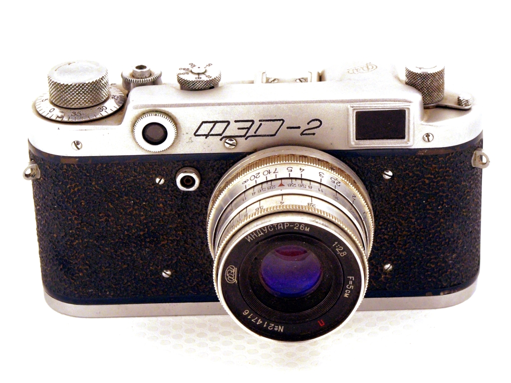 FED 0100 - FED - 2 blue (1955-1979) 35mm 24x36mm; Industar-26M 2.8/5 cm; SV 1/500