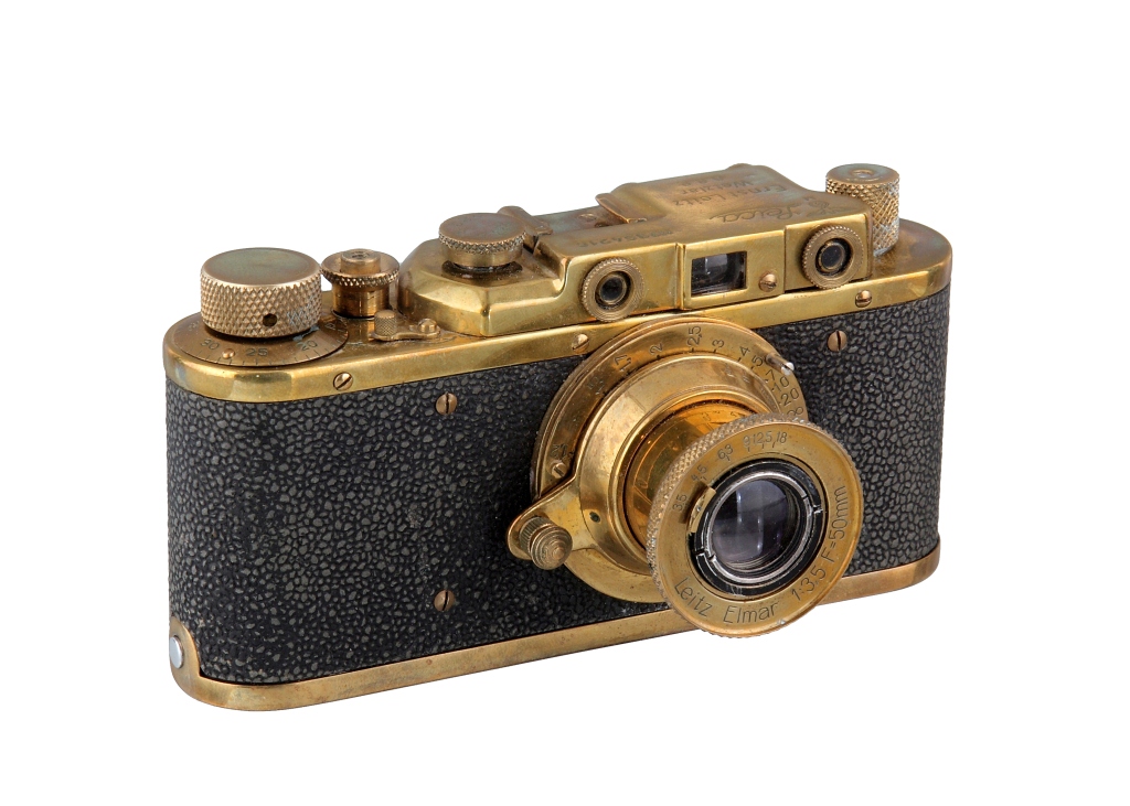 LEI-F 0050 - Leica II falschung 'Zorki' (1995) 35mm 24x36; Elmar 3.5/50 falschung 'Industar' ; SV 1/500
