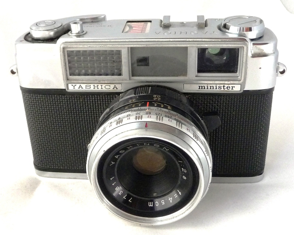 YAS 1770 Yashica Minister II (1962-1972) 35 mm 24x36; Yashinon 2.8/4.5 cm; Copal SVL 1/500