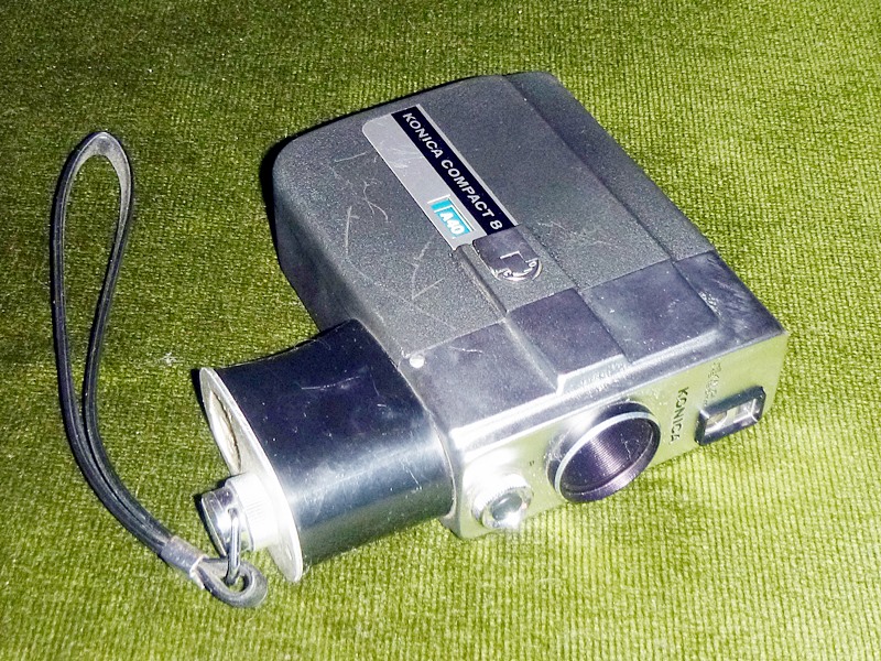 KONICA COMPACT 8