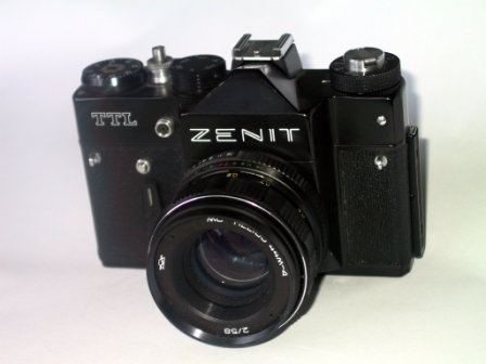 KRA0570 - Zenit - TTL latin, fekete (1977-1985)